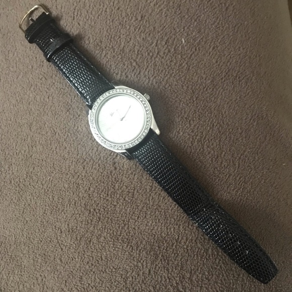 🤩RHINESTONE WATCH - Picture 2 of 6